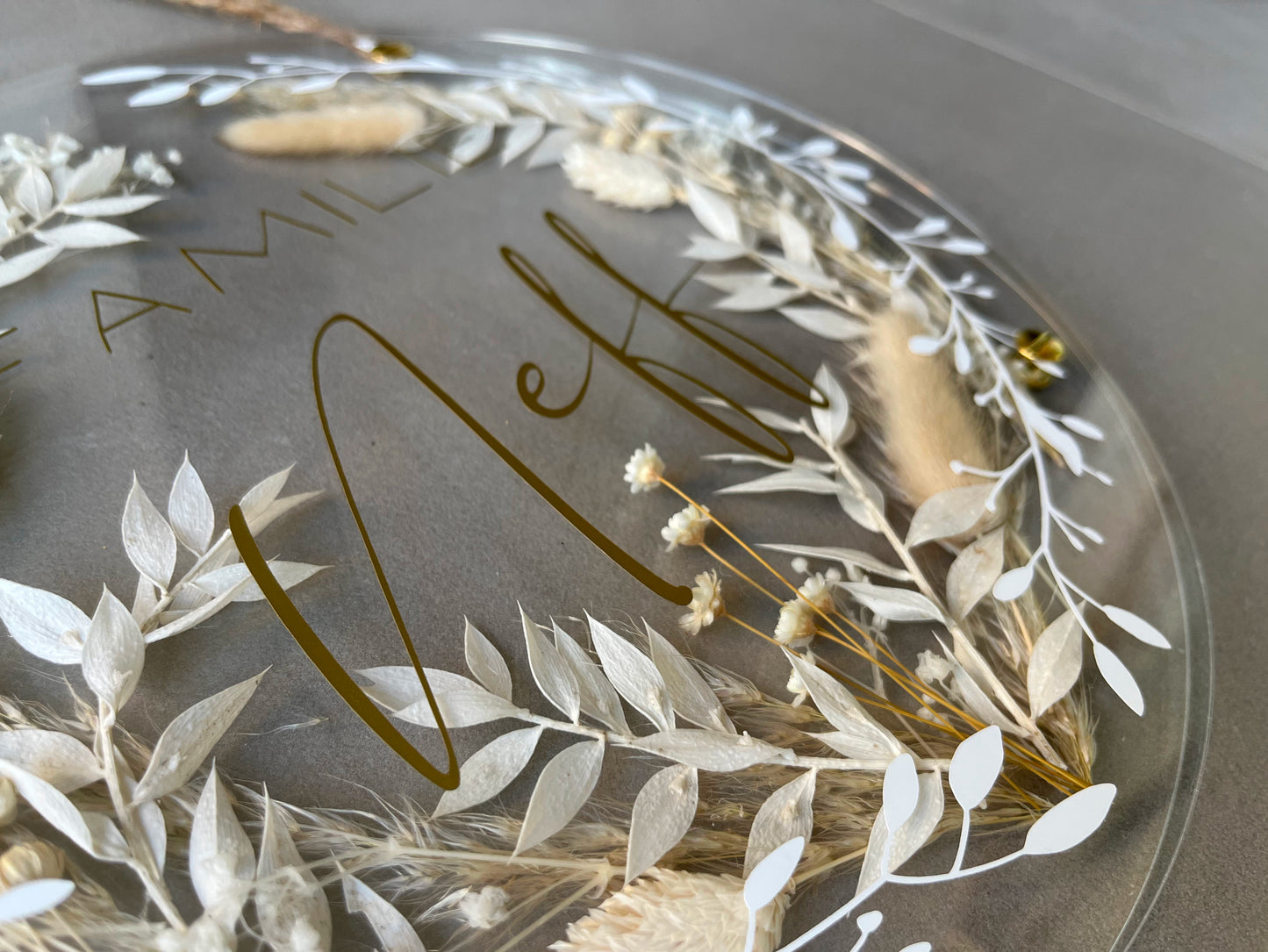 Acrylschild mit Trockenblumen
